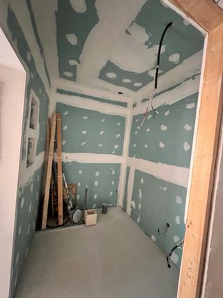 Pladur terminado masiyado ,lijado sin pintar