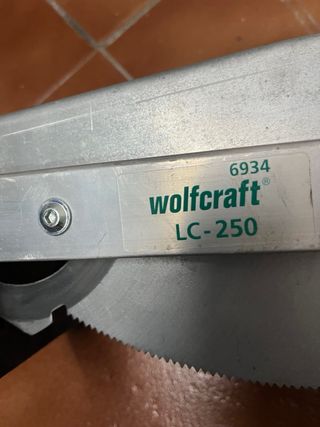 Guillotina para suelos laminados