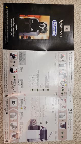 Cafetera Nespresso DeLonghi