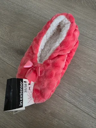 Zapatillas de estar por casa In Extenso rosas
