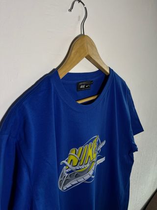 Conjunto Nike Camiseta Azul y Pantalón Corto