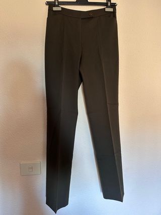 Pantalón marrón elegante