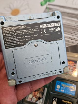 Nintendo Game Boy Advance SP + 16 juegos