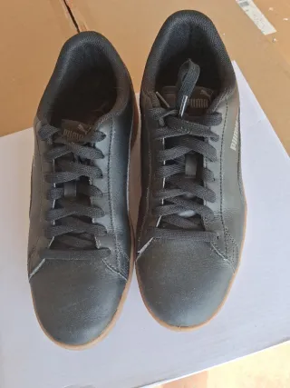 Zapatillas Puma Negras nueva Talla 42