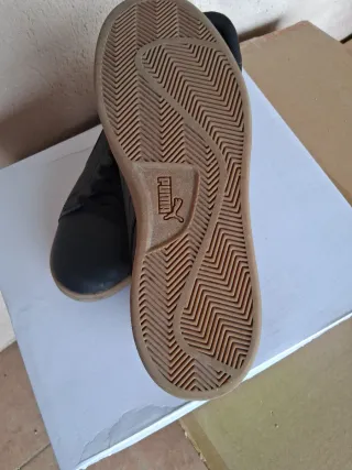 Zapatillas Puma Negras nueva Talla 42