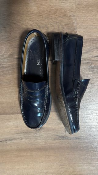 Mocasines de cuero azul niño hechos en España