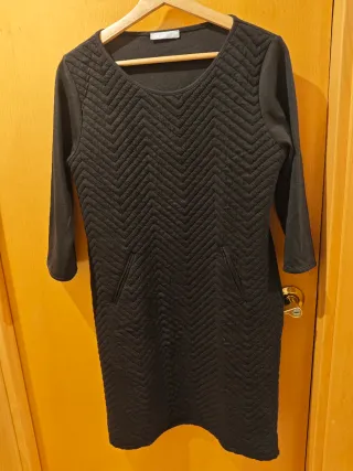 Lote 2 vestidos Amisu y Promod