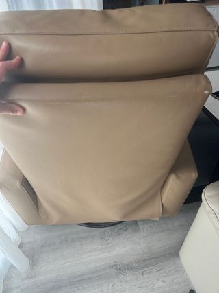 Poltrona in pelle beige