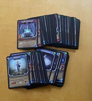 Clank! Una aventura de construcción de mazos