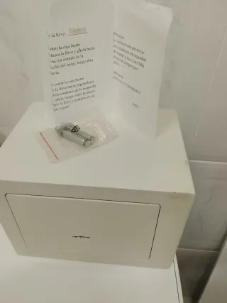 Caja fuerte pequeña de hierro para empotrar