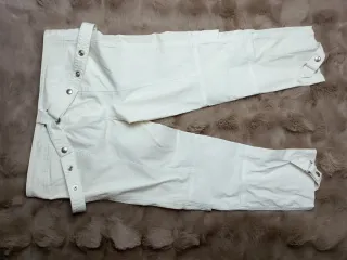 Pantaloni cargo Pinko bianchi con cintura
