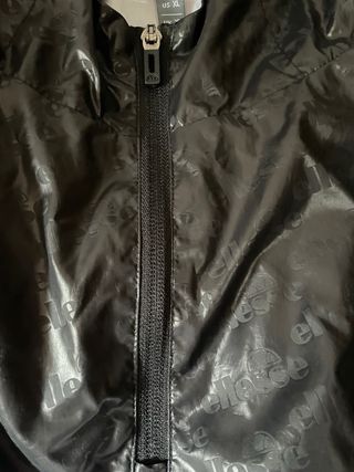 Chaqueta Impermeable Ellese