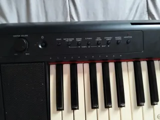 Teclado Yamaha Pijarero NP-11 ( le falla 1 tecla)