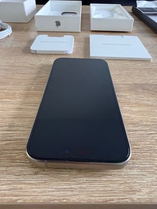 iPhone 15 Pro e AirPods Pro in regalo