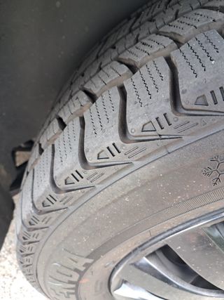 VOLKSWAGEN MULTIVAN 2.5 TDI 174cv Highline 174CV