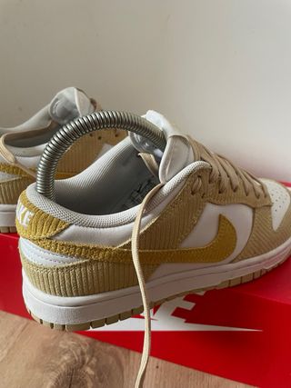 Nike Dunk White/Yellow