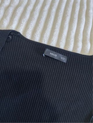 Top Mango Negro Talla Única