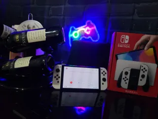 Nintendo Switch OLED Bianca e Nera