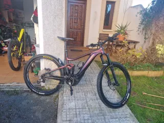 Bicicleta eléctrica Giant 2021