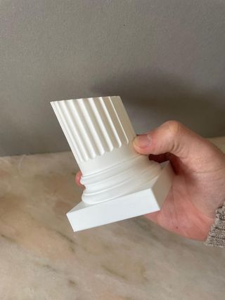 Portapenne a forma di colonna dorica – Organizer