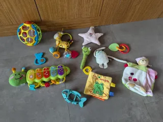 Set di Giocattoli per Bambini: Sonaglio, Mordicchia, Piano, ecc.