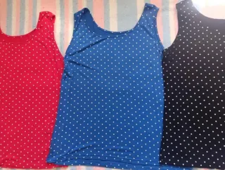 Lote 3 blusas tirantes talla M