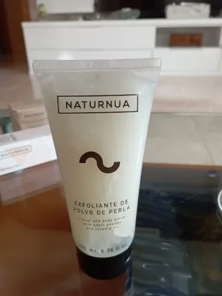 NATURNUA Exfoliante Polvo de Perla 200ml