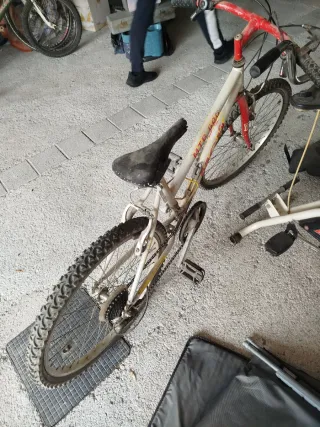 Bicicleta MGH MTB 600