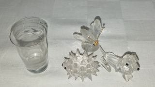 Figuras de cristal:perro, erizo, mariposa y vasito
