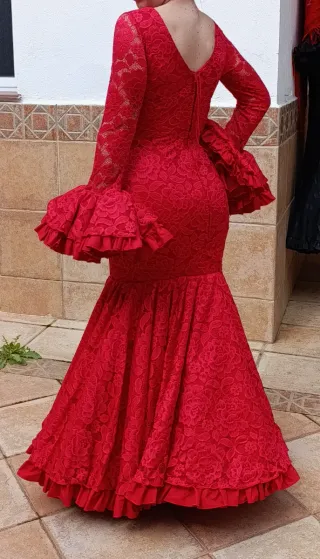 Traje Flamenca Rojo Encaje Volantes