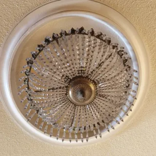 Lámpara de araña cristal metal completa y perfecta