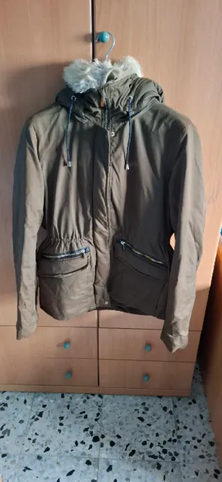 Chaqueta Zara Mujer Marrón con Capucha