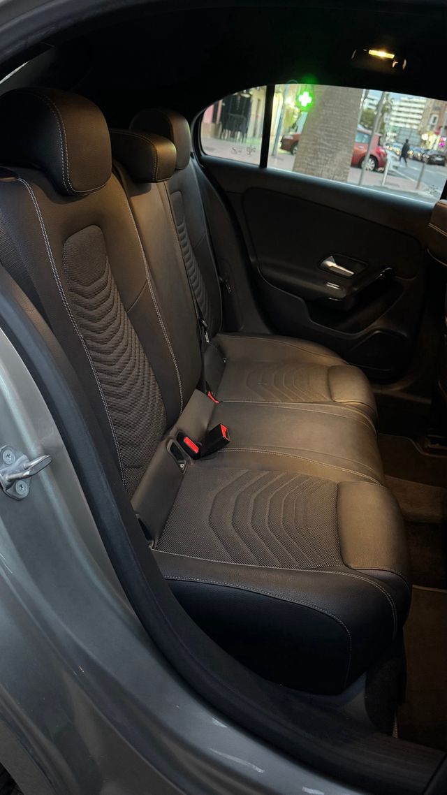 Mercedes-Benz A180d