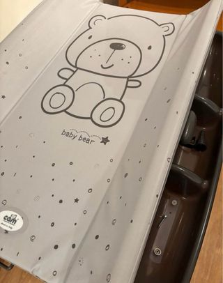 Bañera cambiador bebé gris