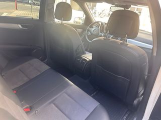 Mercedes-Benz Clase  C 220 CDI