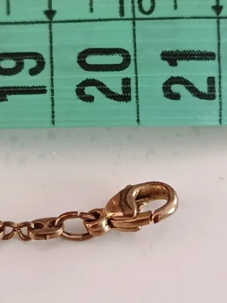 Pulsera bañada en oro