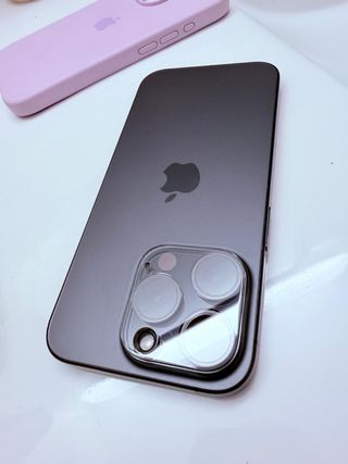 iPhone 15 Pro Nero/Viola