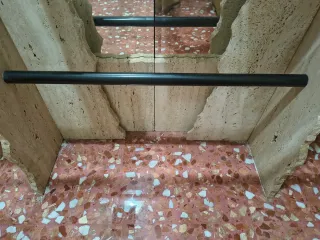 Recibidor Entrada Piedra Mármol y Cristal