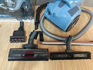 Rowenta Compact Power XXL Aspiradora con cable