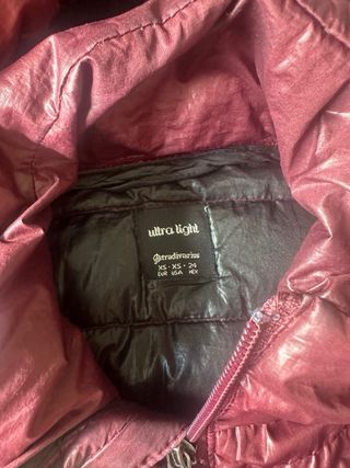 Cappotti sportivi da donna in rosso e argento