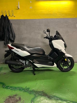 Yamaha Xmax 125 (2016)