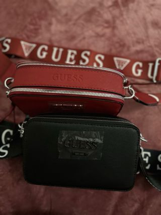 Bolsos Guess Negro y Rojo