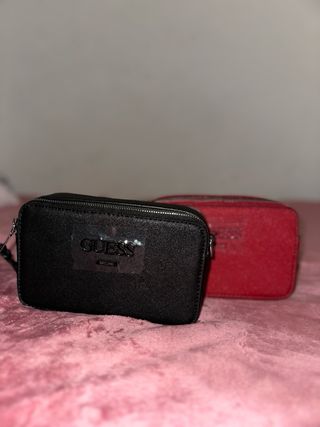 Bolsos Guess Negro y Rojo