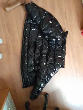 Abrigo Moncler Negro Brillante