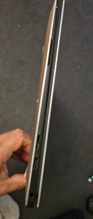 Dell XPS 9370 Core i7 Plata