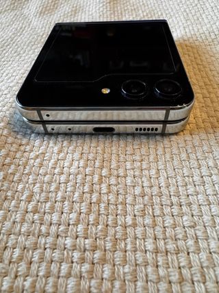 Samsung Galaxy Z Flip 5 Negro