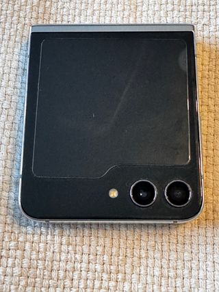 Samsung Galaxy Z Flip 5 Negro