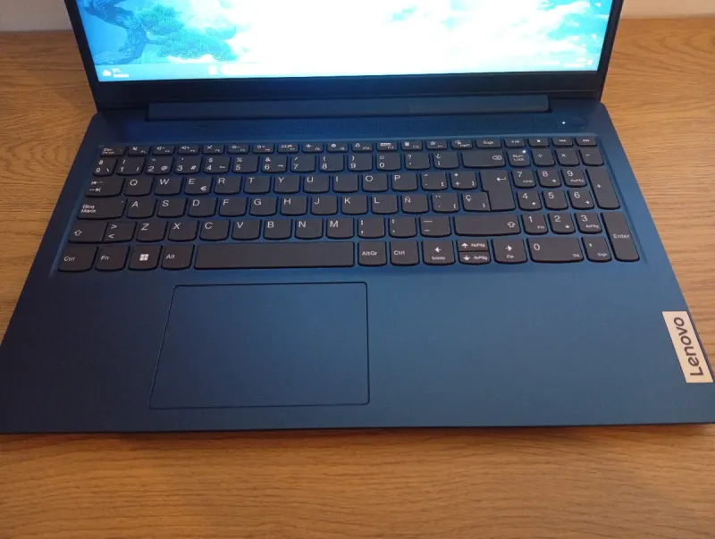 Lenovo IdeaPad Slim 3 15AMN8 16GB RAM DDR5 512GB afbeelding 2