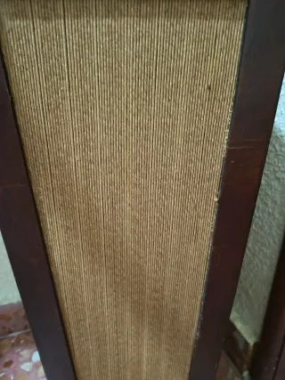 Paragüero de madera y mimbre