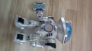 Robot Robi Juguetronica con Mando